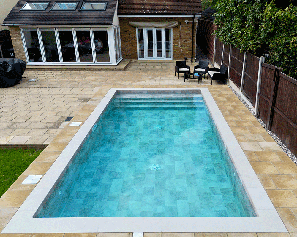 Albatross Pools and Spas LTD |Installation, Servicing and Repairs | Outdoor Swimming Pools | Indoor Swimming Pools | Spas & Wellness